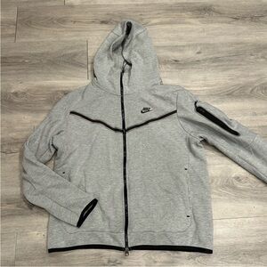 Nike Heather Gray Full-Zip Hoodie